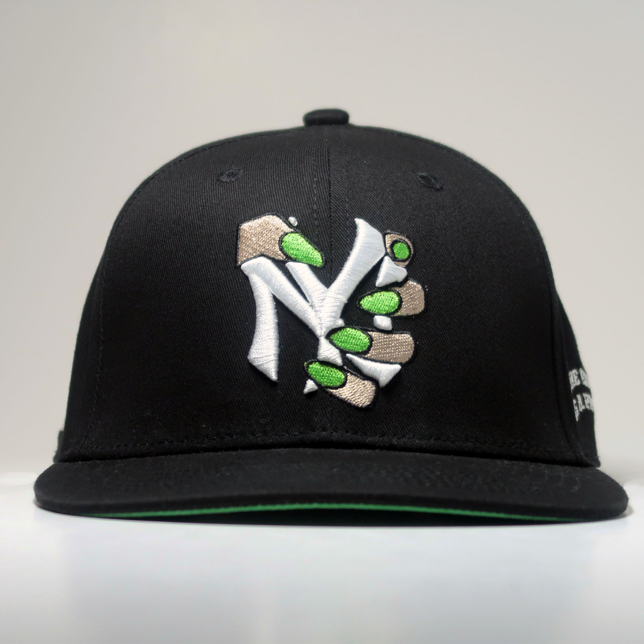 Grabbers Snapback ~ Green