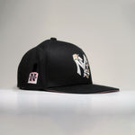 Load image into Gallery viewer, Grabbers Snapback ~ Pink
